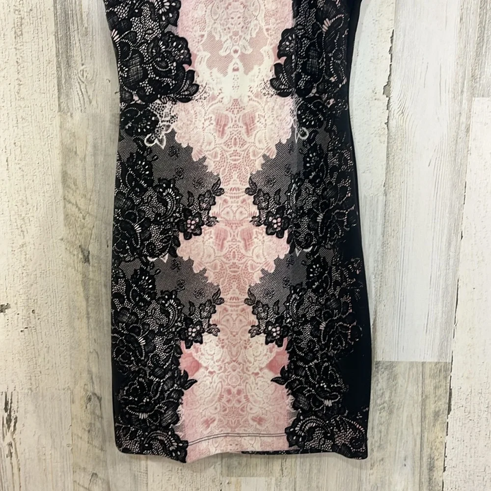 B Darlin  Womens Juniors' Printed High-Neck Bodycon Dress size 1 / 2 - Picture 3 of 13